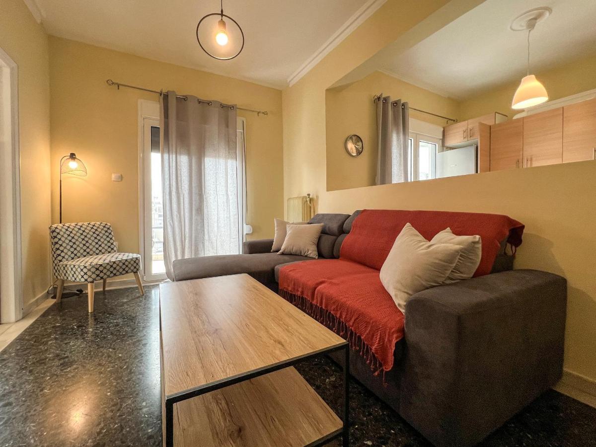 Chiou Spacious 90Sqm Apt In เอเธนส์ ภายนอก รูปภาพ